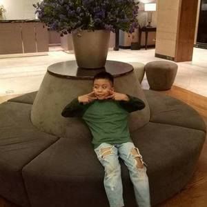 Meet your Posher, Rommel